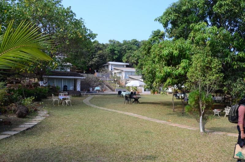 V Resorts Mahua Bagh Murud Nandgaon  Luaran gambar