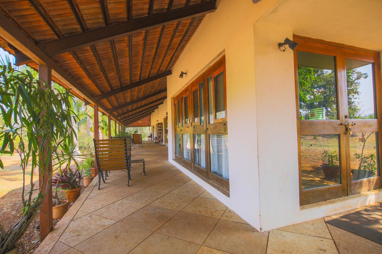 V Resorts Mahua Bagh Murud Nandgaon  Luaran gambar