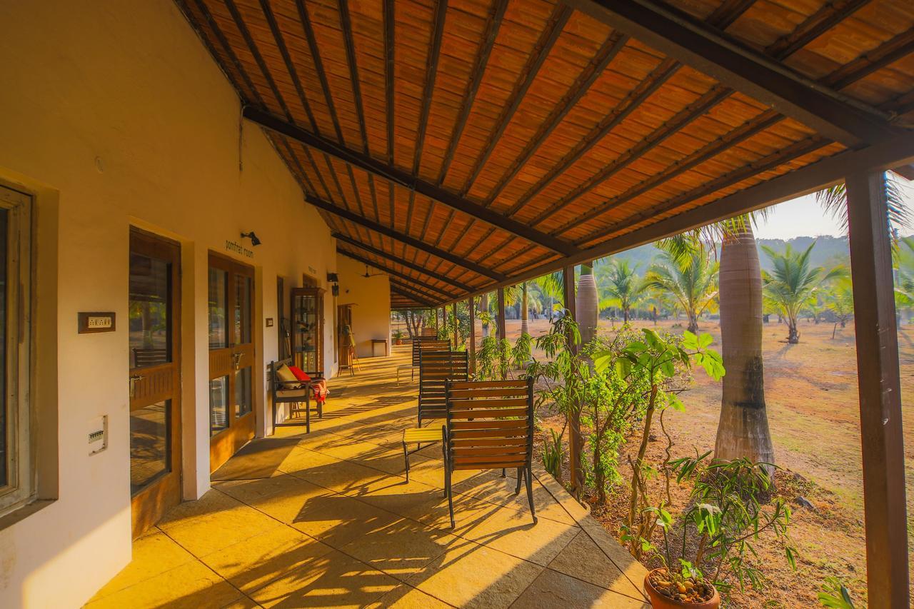 V Resorts Mahua Bagh Murud Nandgaon  Luaran gambar